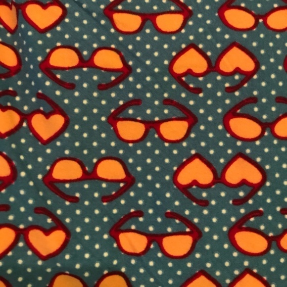 $5 IF BUNDLED LuLaRoe Sunglasses OS Legging - Picture 5 of 5